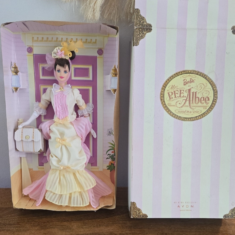 Avon Victorian Barbie in Pink and Cream